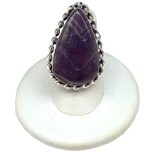 Chevron Amethyst Ring Size 6 925 Sterling Silver Overlay Purple Stone Crystal - Picture 2 of 6
